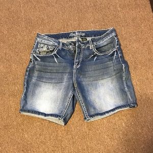 Women’s shorts